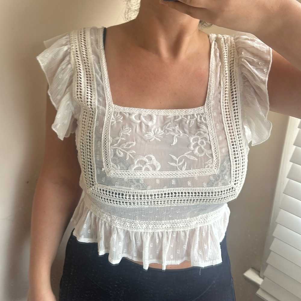 NWOT Forever 21 White Crop Top  Square Neckline Intricate Lace Embroidery Ruffle